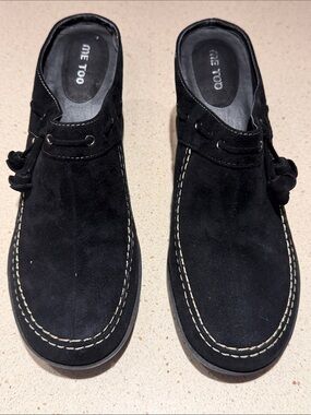 me too Black Suede Slip-On Moccasin Loafers Size 9 USA